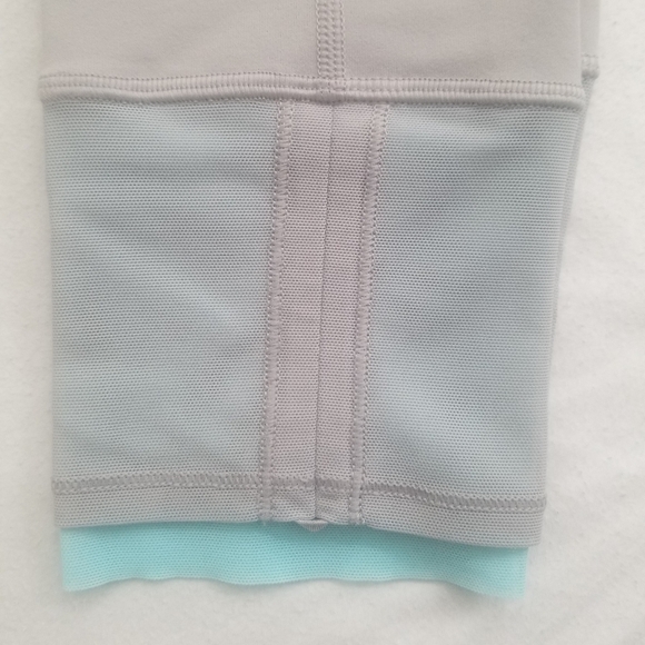 Lululemon Crops - Picture 4 of 5